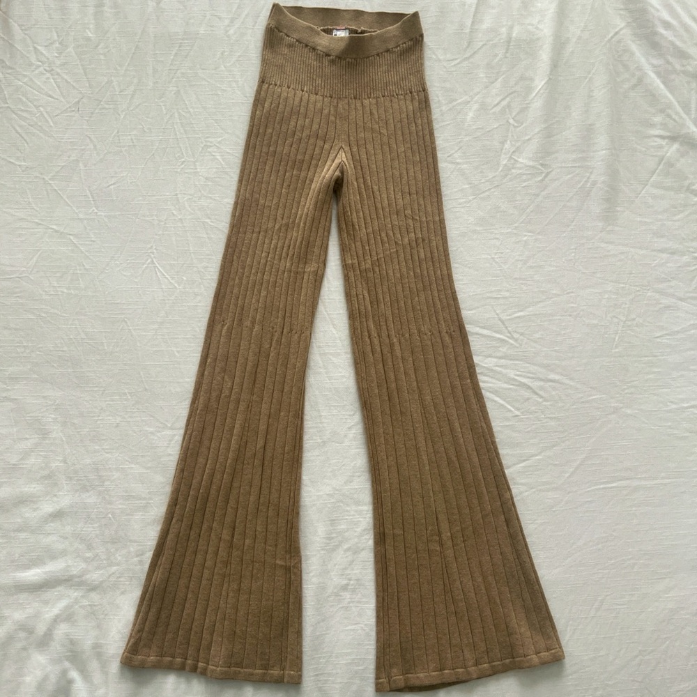 Free People knit flare leg pants 🧶